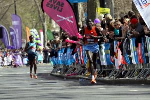 Stanley Biwott - Foto: Chmee2