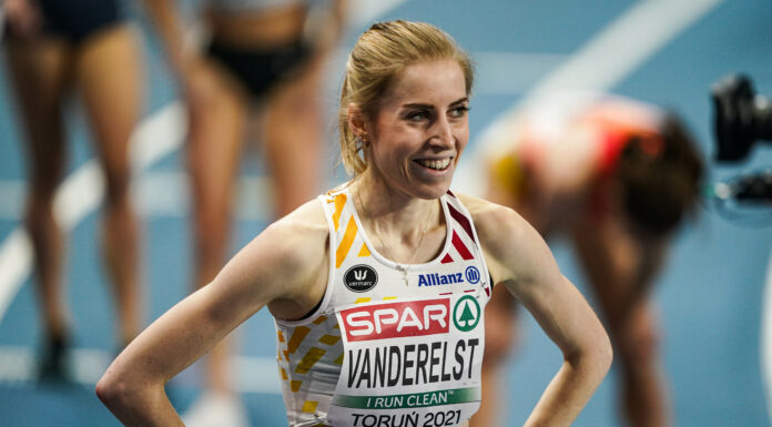 Elise Vanderelst stoot met verliezende tijden door naar halve finales in Tokio