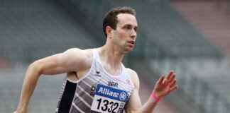 Robin Vanderbemden plaatst zich verrassend voor halve finales met seizoensbeste