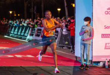 Taye en Aregawi sluiten 2021 af met WR’s op vijf kilometer op de weg in Barcelona