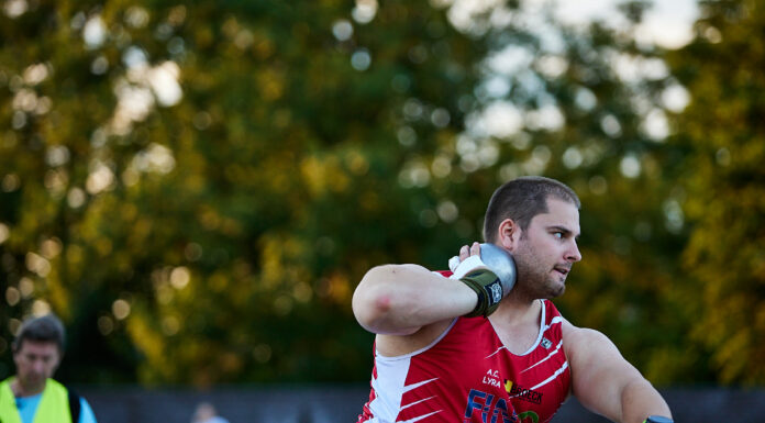 Belgisch recordhouder Matthias Quintelier bergt zijn kogel op