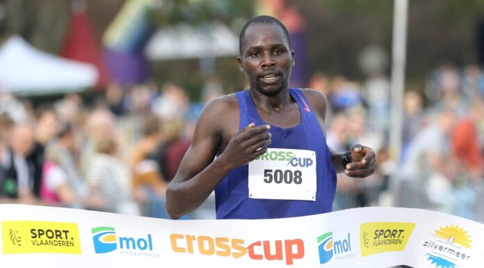 Oegandees Ayeko aan het feest op CrossCup Mol, Michael Somers met voorsprong beste Belg