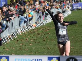 Lisa Rooms kroont zich in Brussel tot Belgisch kampioene veldlopen