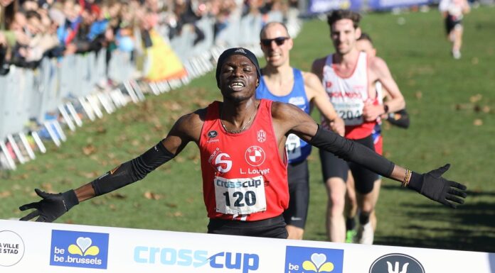 Isaac Kimeli loopt in spaarmodus naar vierde Belgische veldlooptitel tijdens CrossCup Brussel