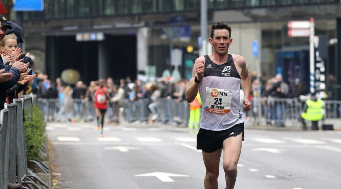 Thomas De Bock en Amaury Paquet stranden beiden op een tiental kilometer van de finish tijdens de marathon van Hamburg
