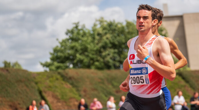 Jochem Vermeulen sloopt BR 1500m, Delphine Nkansa vlamt naar Apeldoorn
