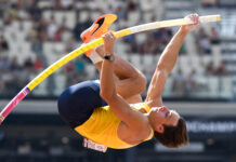 Daar is nummer 11! Artiest Duplantis voegt opnieuw een centimeter toe aan zijn wereldrecord