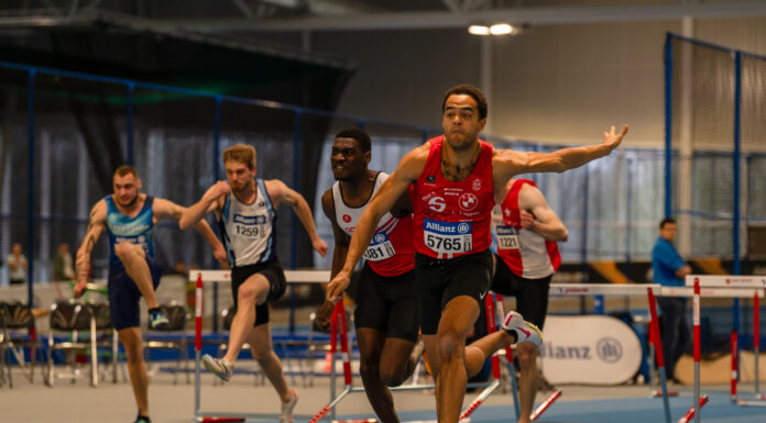 Michael Obasuyi, Eliott Crestan en Rani Rosius kleuren BK indoor