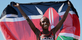 Beatrice Chebet verbetert wereldrecord 10.000m in Eugene