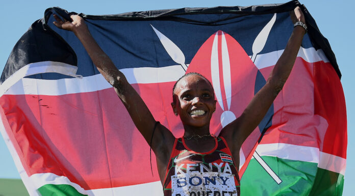 Beatrice Chebet verbetert wereldrecord 10.000m in Eugene