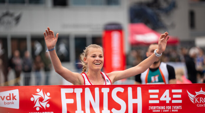 Juliette Thomas en Roxane Cleppe slaan hard toe op 10 kilometer op Nederlandse bodem