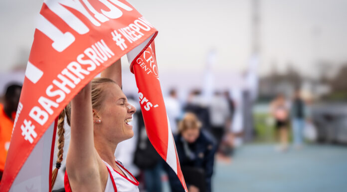 Juliette Thomas zegeviert op 10km in Schoorl, Simon Debognies eveneens op het podium