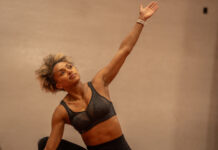 Verkorte paslengte, moeizamere ademhaling… hoe een sportbeha jouw prestaties kan beïnvloeden