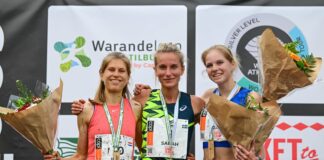 Niels Laros zegeviert tijdens Warandeloop, Roxane Cleppe en Lana Ryckaert op het podium