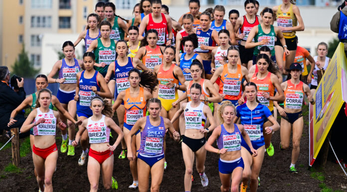 EK veldlopen: Julie Voet finisht in top 20 bij beloften, Britse Anderson grijpt de macht