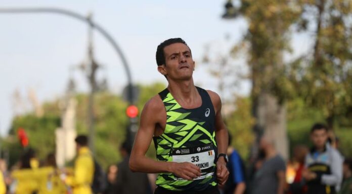 Sebastian Sawe debuteert op de marathon met beste wereldjaarprestatie, Lahsene Bouchikhi is eerste Belg in Valencia