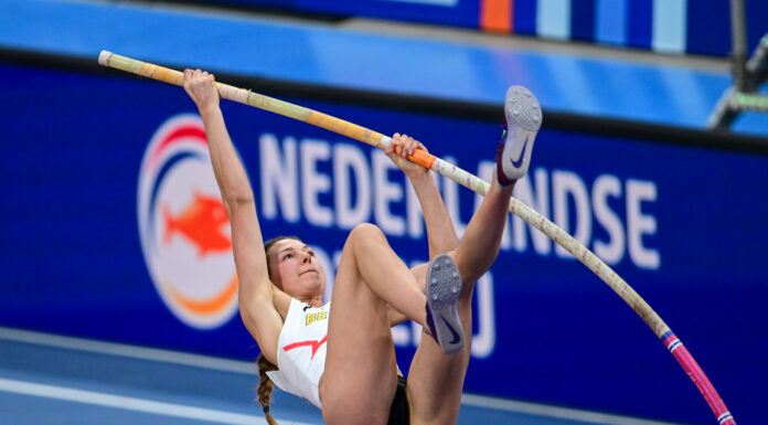 Elien Vekemans zweeft met polsstok naar nieuw Belgisch record, John Heymans’ tweede 5.000m-chrono ooit volstaat net niet voor WK-limiet