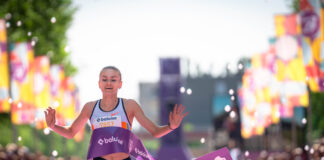 Jana Van Lent neemt alweer een hap uit PR op 10.000m en pakt Belgische titel, Simon Debognies haalt het bij de mannen