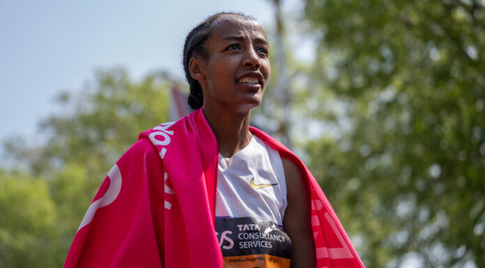 Sifan Hassan zegeviert op eerste editie van Sydney Marathon als Abbott World Marathon Major