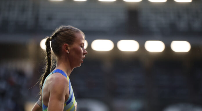 Julie Voet en Robin Hendrix kronen zich in Lokeren voor de eerste maal tot Belgisch kampioen 10 km