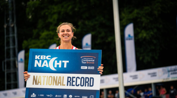 4m73! Elien Vekemans gaat alweer hoger dan ooit en verzekert zich van deelname aan het WK