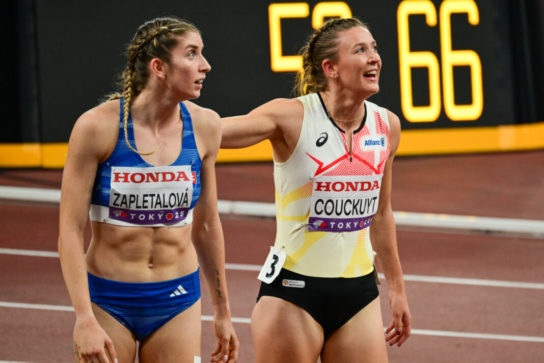 Paulien Couckuyt, Emma Zapletalova