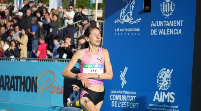 Chloé Herbiet stoot Marleen Renders na 23 jaar van de troon met verpulvering van BR op de marathon
