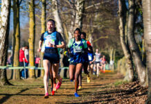 Weergaloze Jana Van Lent heerst in Hannuit, Keneth Kiprop wint bij mannen