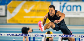 Michael Obasuyi vlamt tijdens IFAM naar WKi-ticket