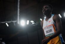 Elie Bacari evenaart Belgisch record en knalt naar WK indoor bij eerste 60mH van het seizoen
