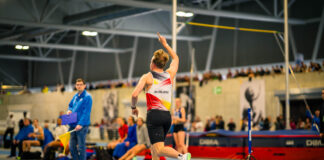 Simon Verherstraeten knalt nog harder dan ooit en scherpt eigen Belgisch record op 60m aan