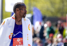 Bashir Abdi loopt derde marathonchrono uit zijn carrière, maar kramp in kuit kost hem de zege in Rotterdam