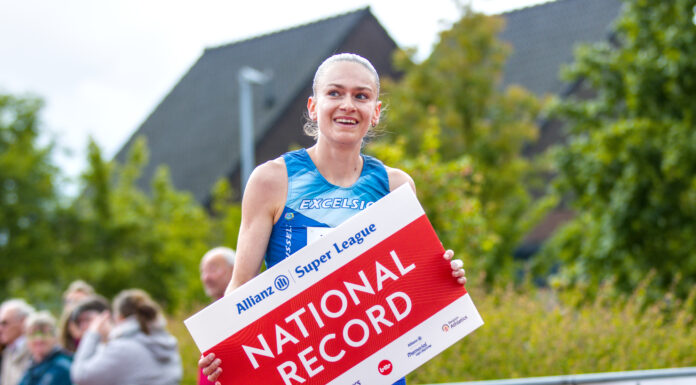 Jana Van Lent sloopt 31-minutengrens en verovert Belgisch record 10.000m