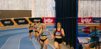 Liselot Smolders verrast in Oordegem met toptijd op 800m en wordt vierde aller tijden, ook Amber Vanden Bosch stunt