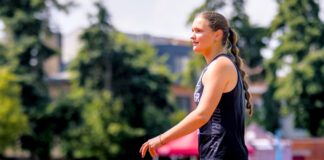 WK junioren – Manon Beernaert stoot met sterke worp als zesde door naar hamerfinale
