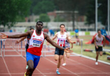 Elie Bacari imponeert op dag 2 van BK AC door met stevige tegenwind een nieuwe recordtijd neer te zetten