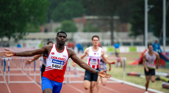 Elie Bacari imponeert op dag 2 van BK AC door met stevige tegenwind een nieuwe recordtijd neer te zetten