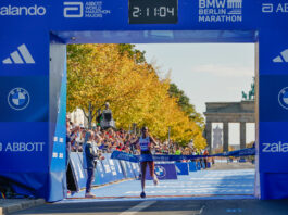 Blessure na 40km ontneemt Tigst Assefa het wereldrecord in Berlijn, stevig PR voor Nathan Sevenois